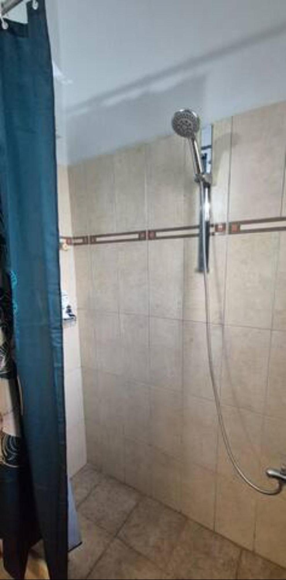 Debbies δίπλα στο νερό #2 ! Apartment
