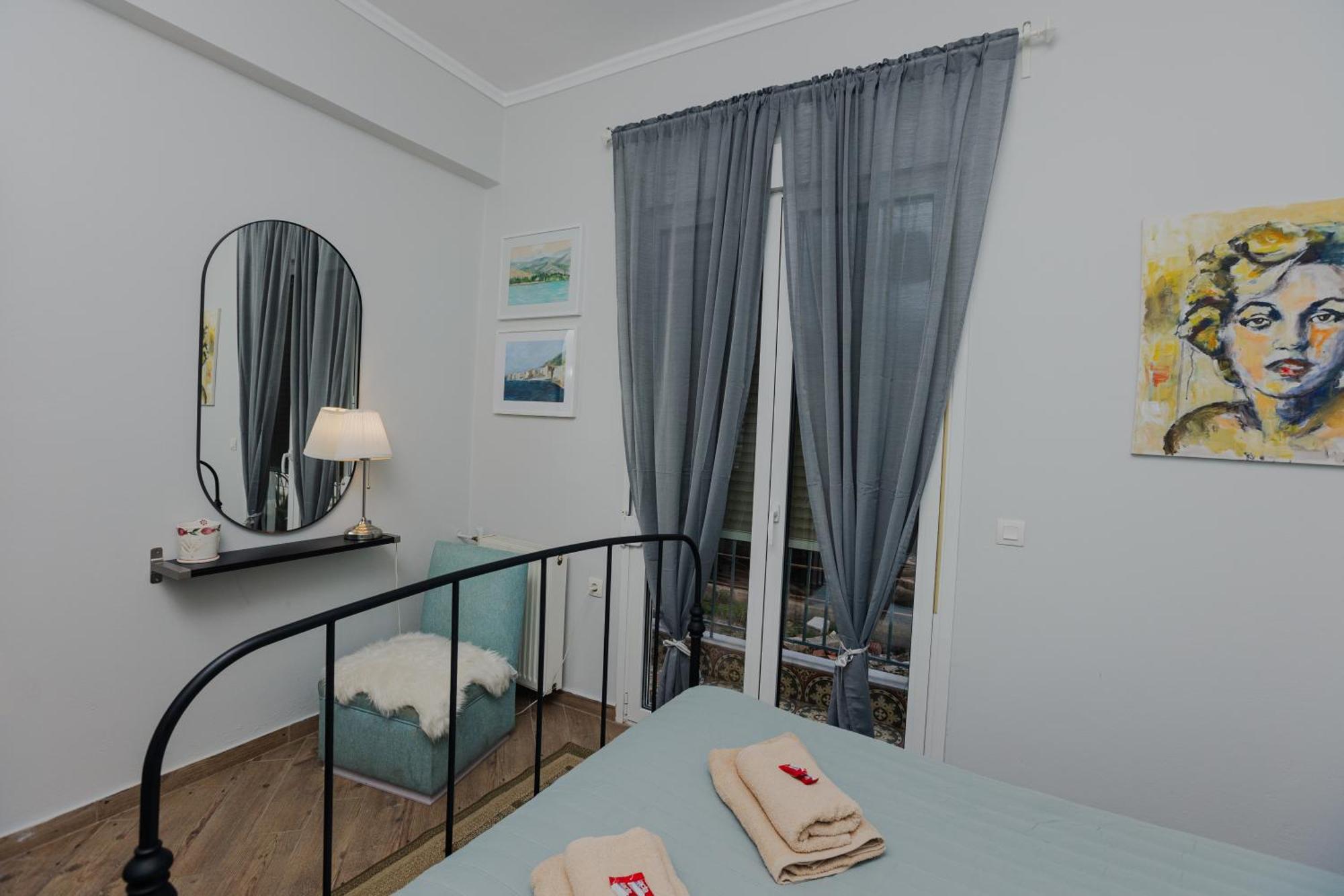 Apartment Debbies δίπλα στο νερό #2 ! *